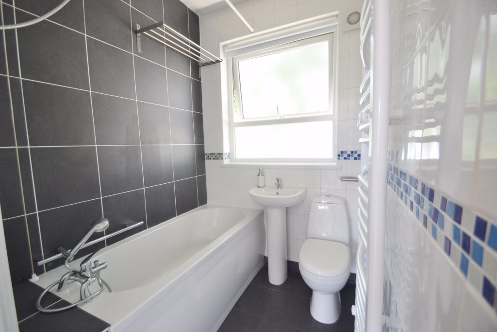 Additional image 7 of 2 Bed Flat, Buller Close, SE15, N1 7GU