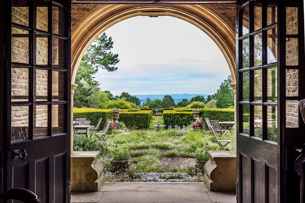 Additional image 8 of 15 bed country house for saleSedgwick Park, Horsham, West Sussex RH13