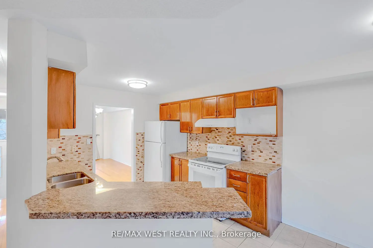 Additional image 9 of 5530 Glen Erin Drive 182