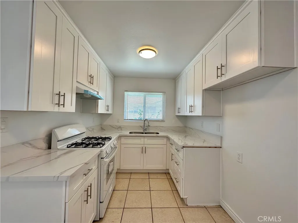 Additional image 12 of 233 N Alessandro St, Hemet, CA 92543