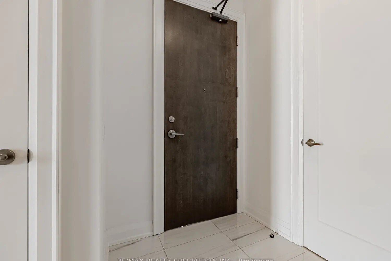 Additional image 5 of 42 Mill Street 208