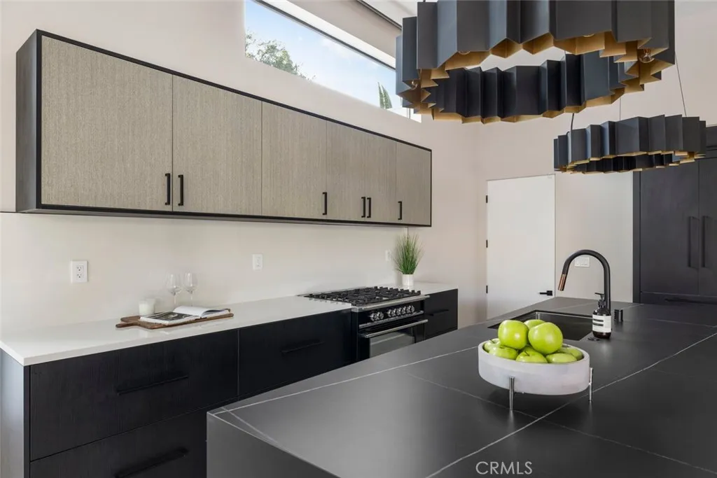 Additional image 74 of 22020 Alizondo, Woodland Hills, CA 91364