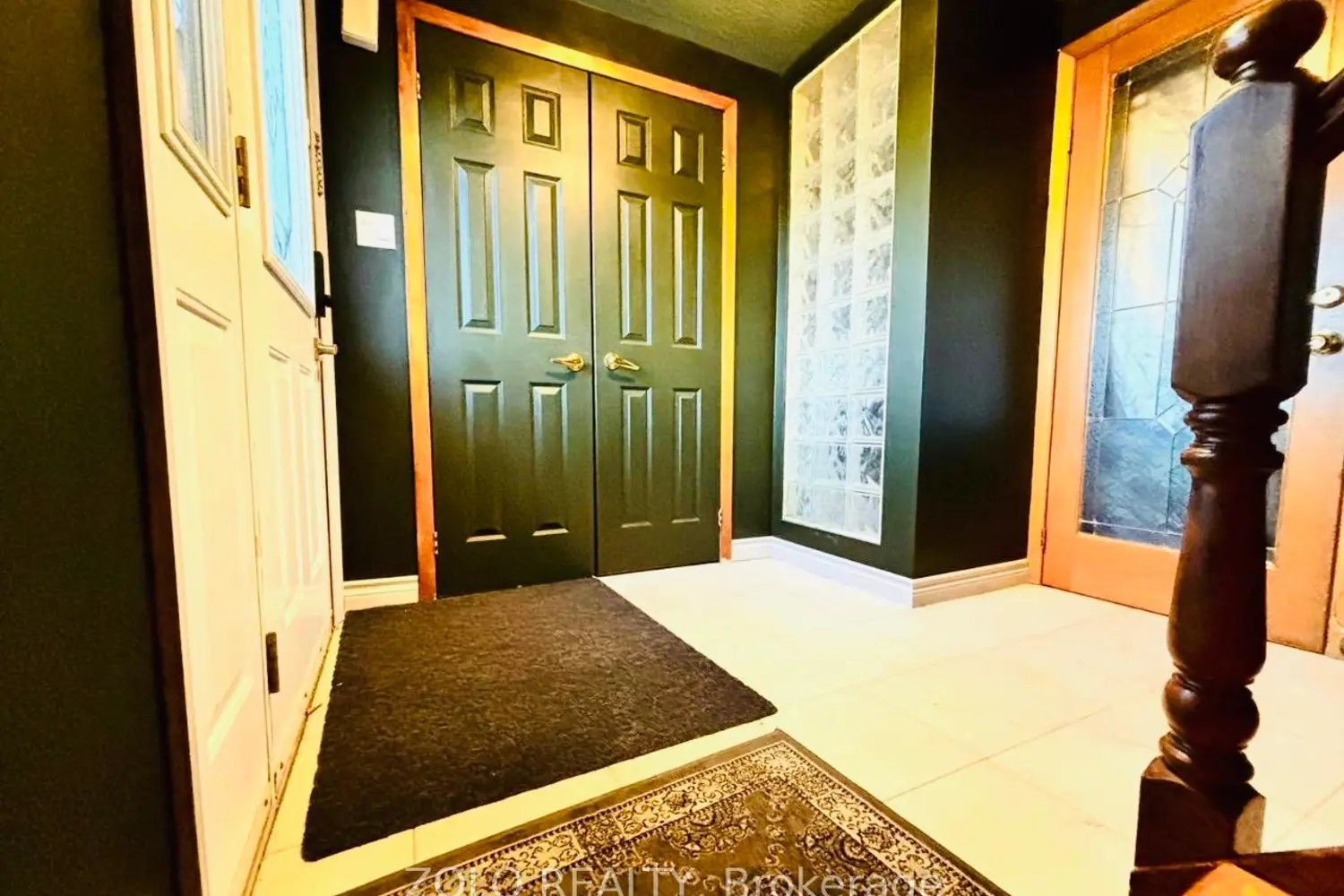 Additional image 3 of 1193 Cartier Boulevard