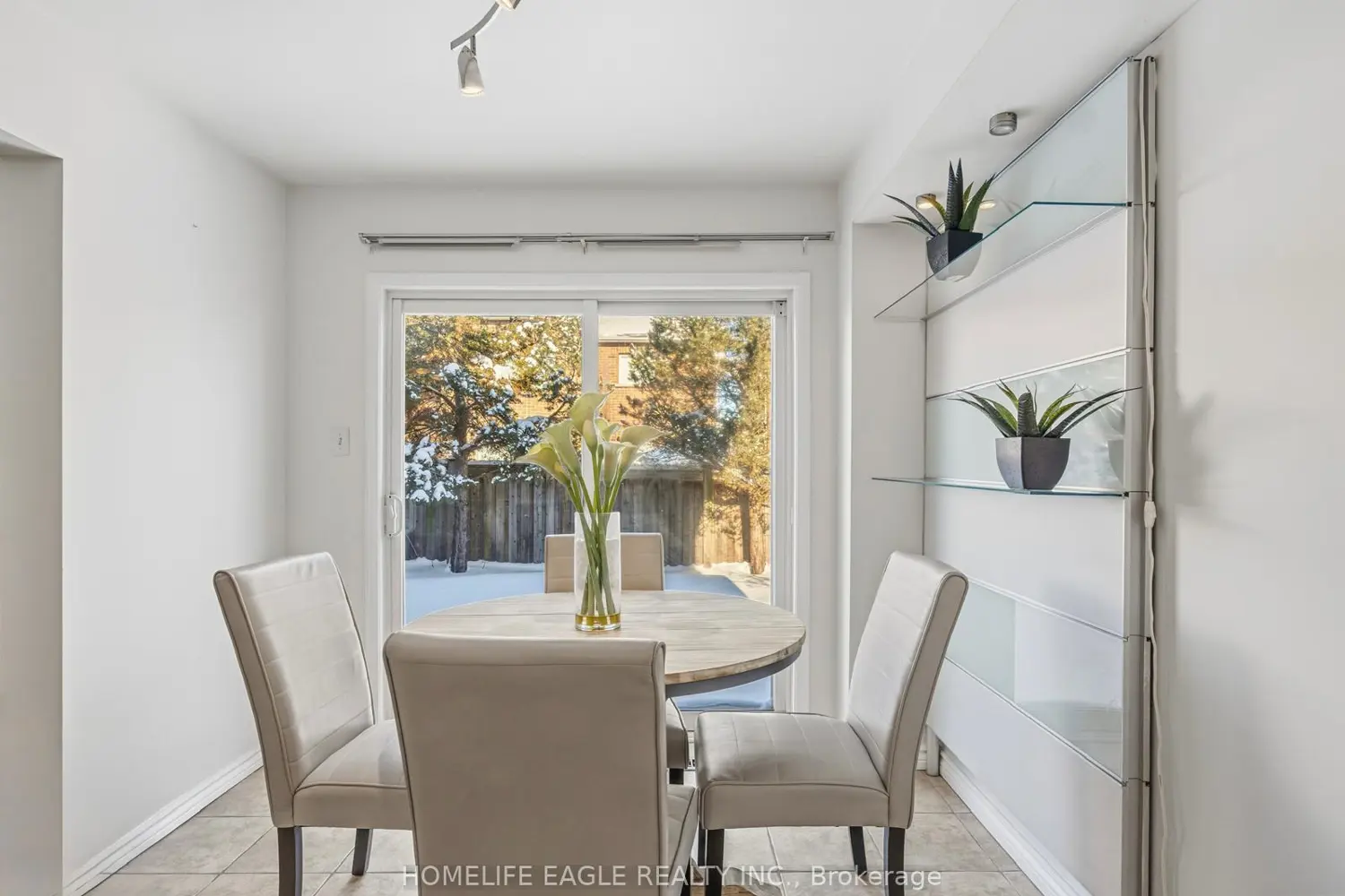 Additional image 7 of 98 Lowther Avenue