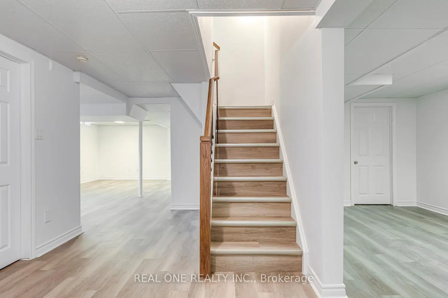 Additional image 16 of 5192 Castlefield Drive