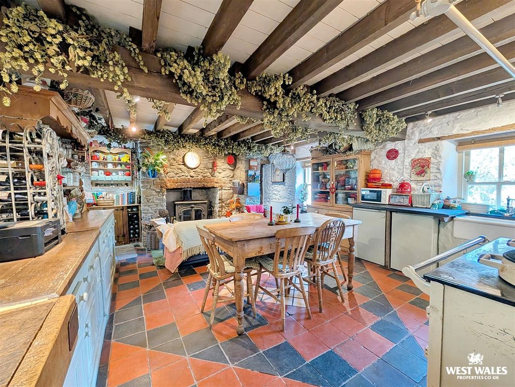 Additional image 7 of 6 bed country house for saleAbergorlech Road, Carmarthen SA32