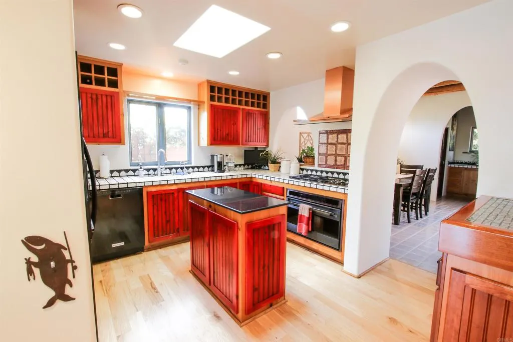 Additional image 122 of 2027 Glasgow Avenue, Cardiff By The Sea, CA 92007