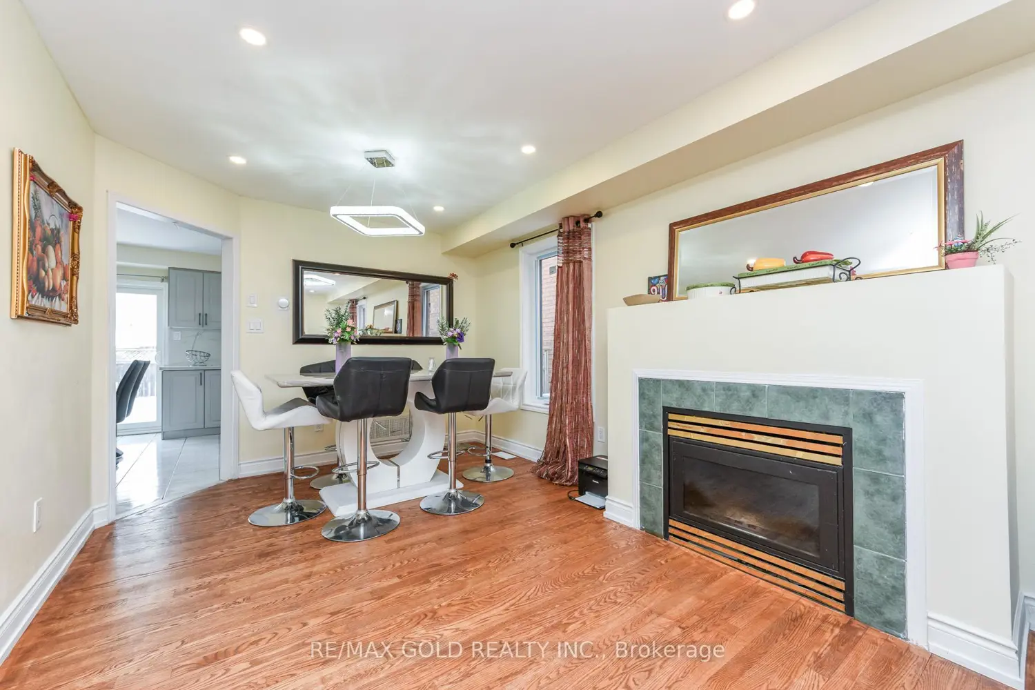 Additional image 4 of 3409 Mcdowell Drive