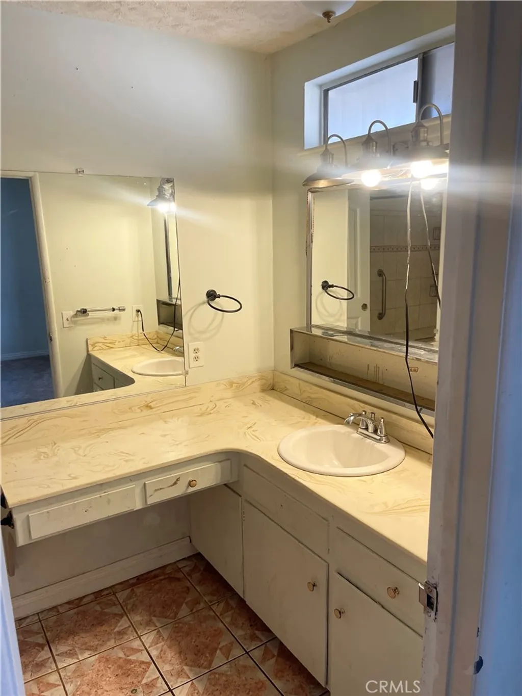 Additional image 14 of 830 W Rosewood Street, Rialto, CA 92376