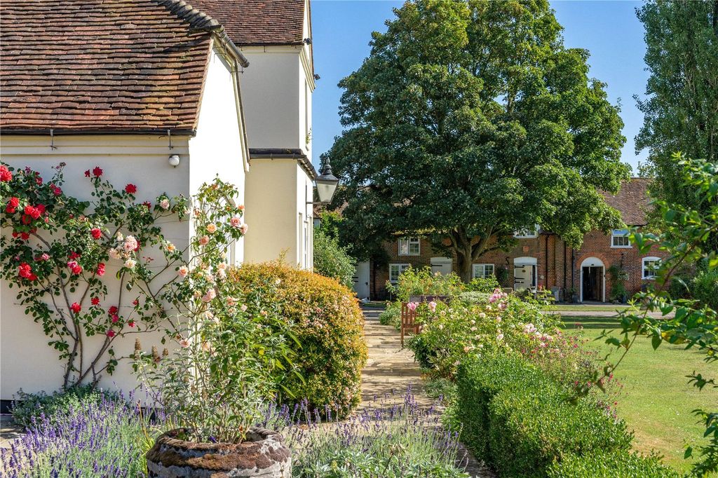 Additional image 16 of 7 bed equestrian for saleLot 1 | Hillfields Farm, Lower Basildon, Reading, Berkshire RG8