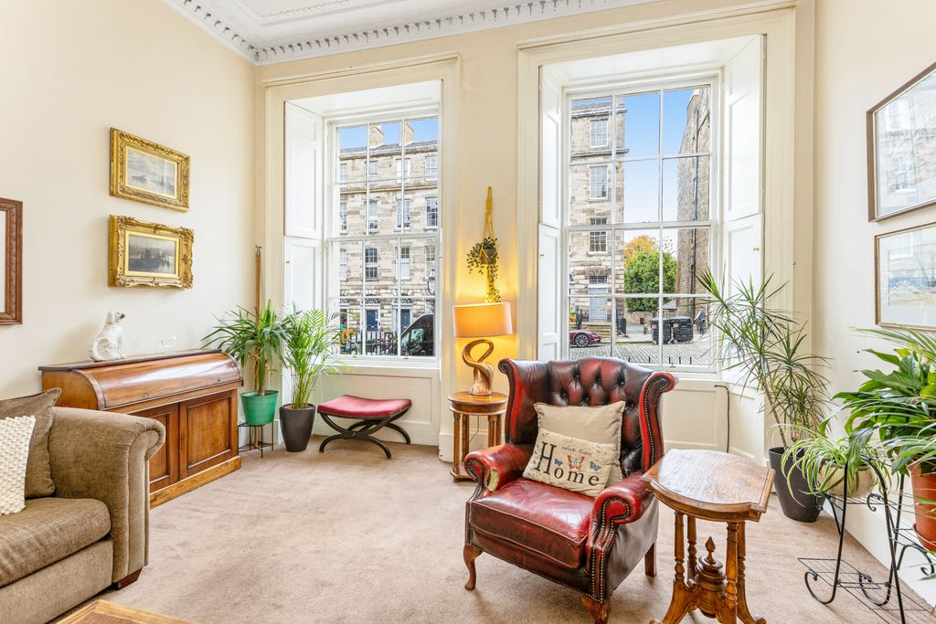Additional image 4 of 4 bed flat for sale12 Scotland Street, New Town, Edinburgh EH3