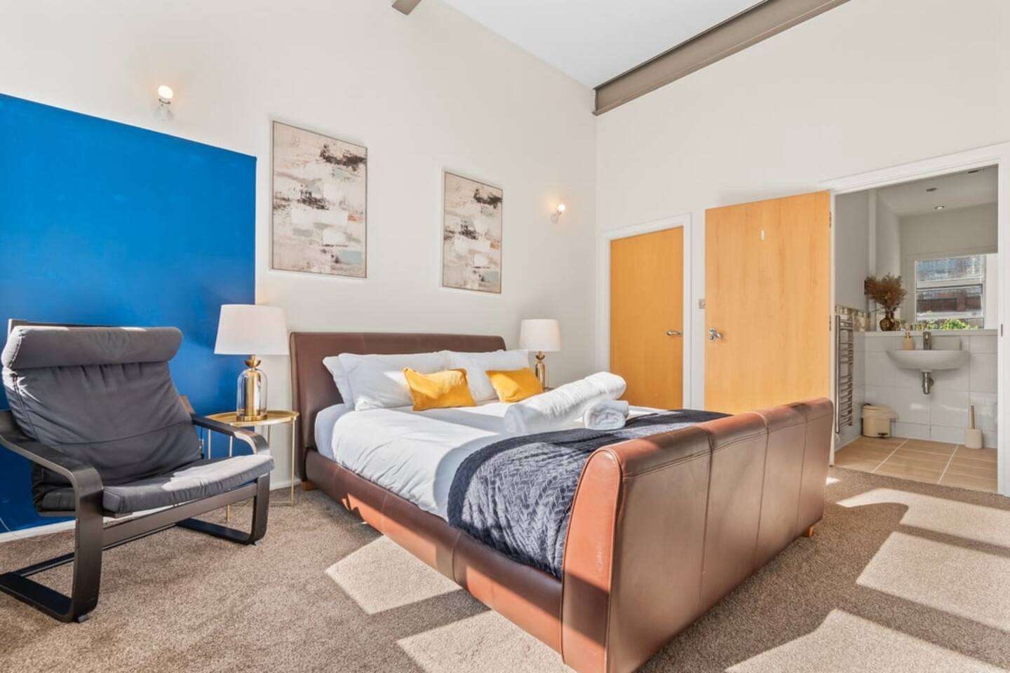 Additional image 2 of 1 Bed Flat, New Hampton Loft, B18, N1 7GU