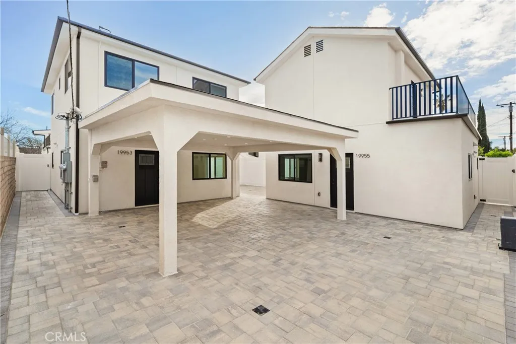 19955 Lassen Street, Chatsworth, CA 91311