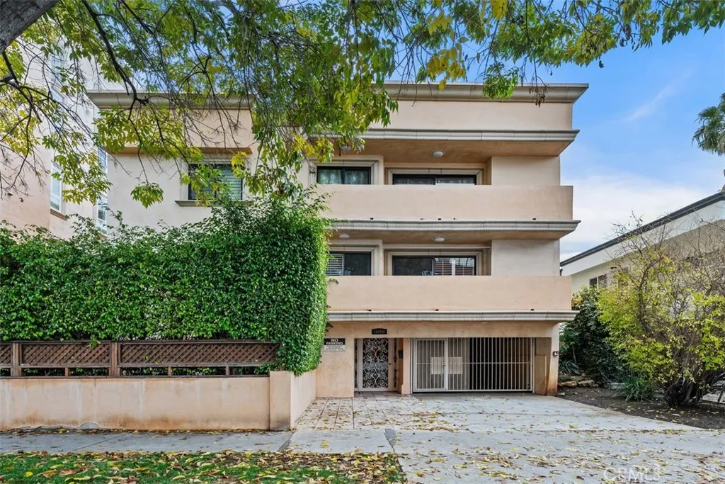 Additional image 3 of 11816 Gorham Avenue Unit 110, Los Angeles, CA 90049