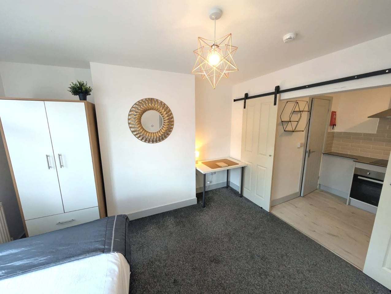 Additional image 14 of Studio Flat, Park Rd, B13, N1 7GU