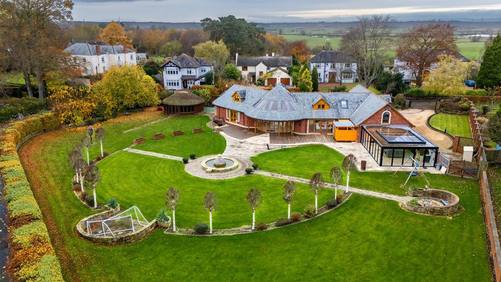 5 bed detached house for saleAglionby, Carlisle CA4