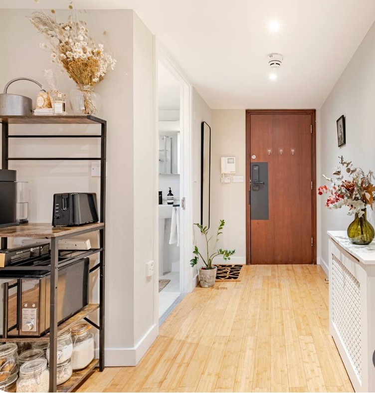 Additional image 7 of 2 Bed Flat, Dalston Kingsland Road, E8, N1 7GU