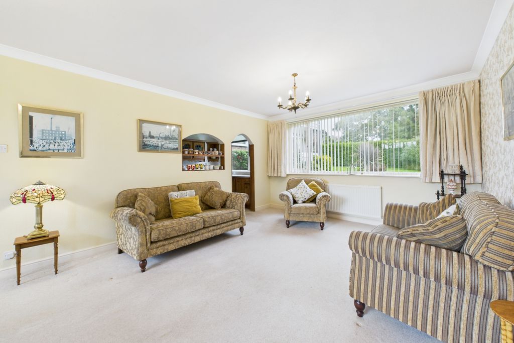 Additional image 5 of 3 bed flat for sale2 Burlington Close, Dore S17
