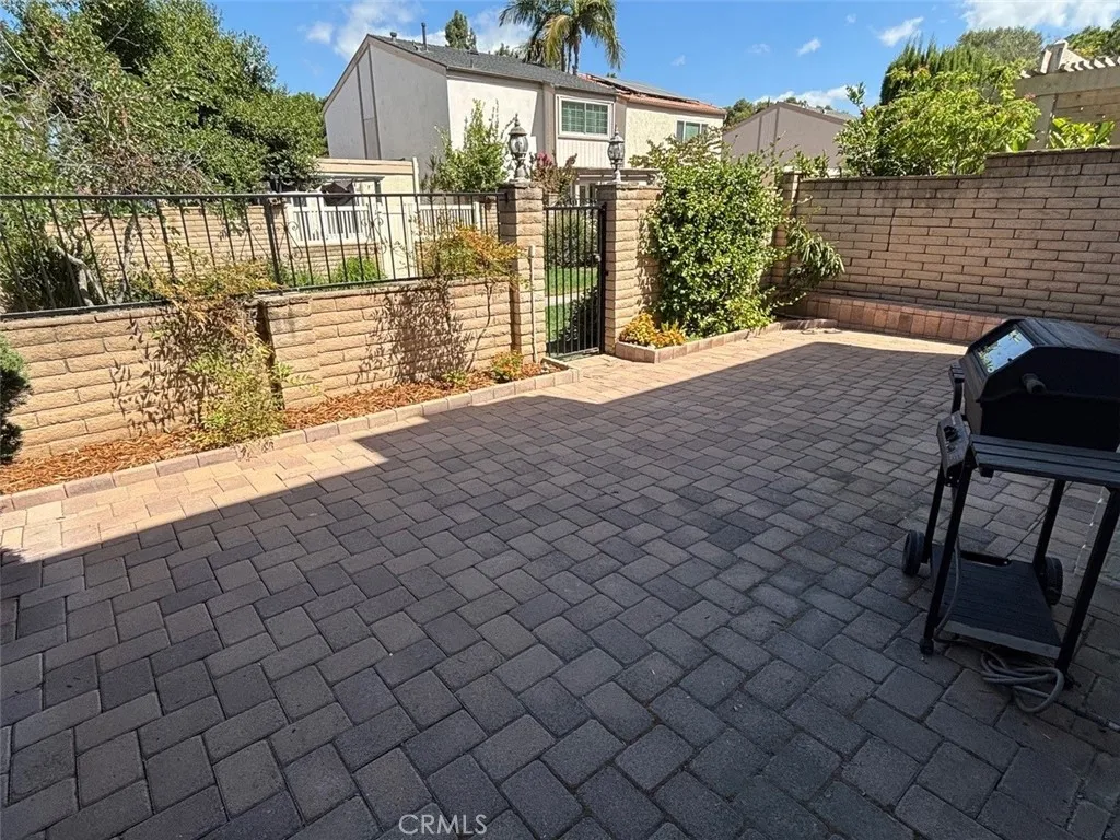 Additional image 37 of 64 Oak Tree Lane, Irvine, CA 92612