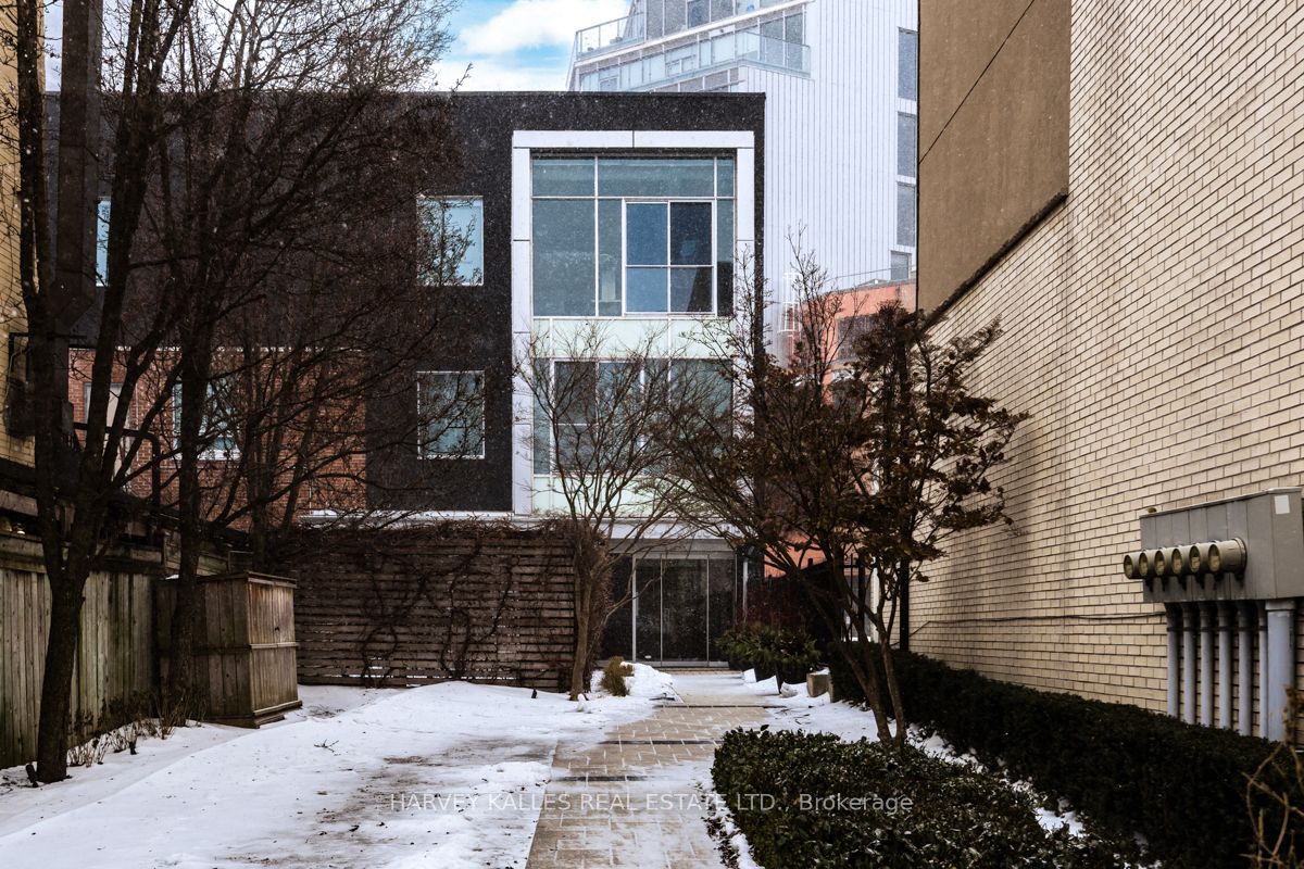 Additional image 2 of 201-113 Dupont Street, Toronto, ON, M5R 1V4