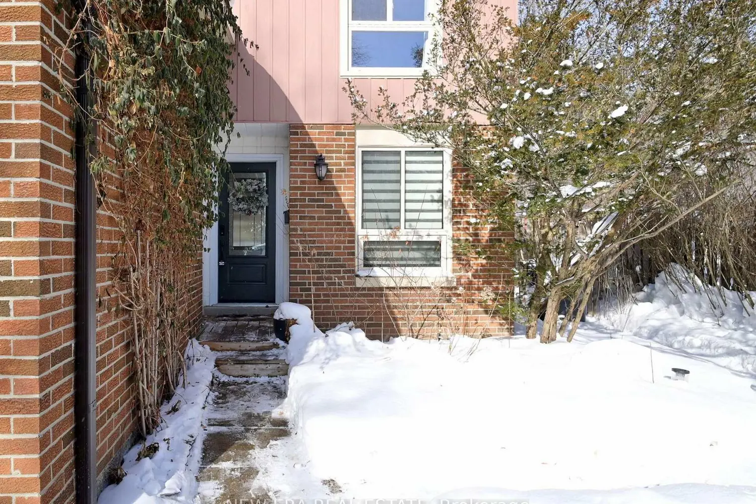 Additional image 3 of 7189 Joliette Crescent