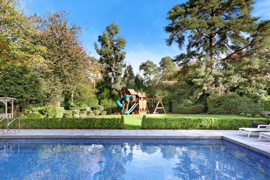 Additional image 4 of 8 bed detached house for saleBagshot Road, Ascot, Berkshire SL5