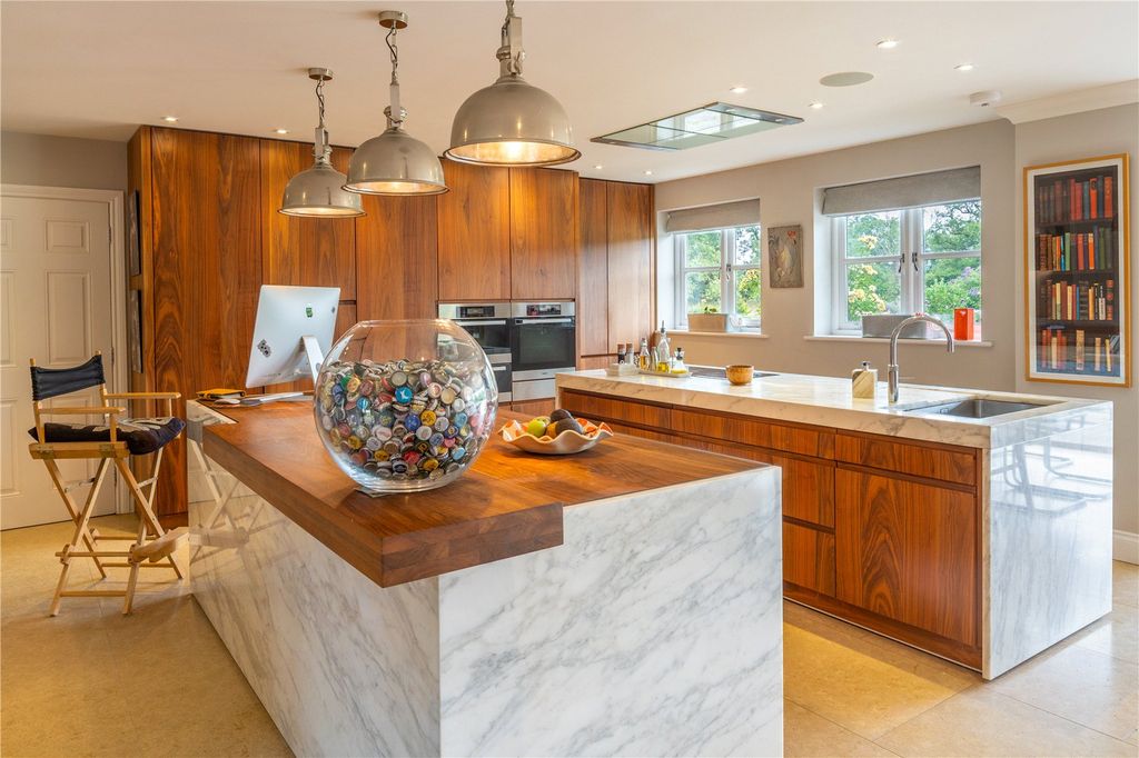 Additional image 5 of 5 bed detached house for saleHyde Lane, Ecchinswell, Newbury, Berkshire RG20