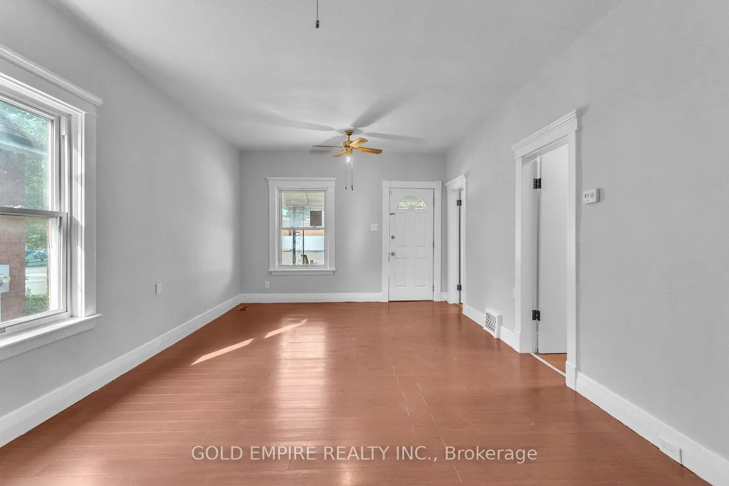 192 St Julien Street photo 5