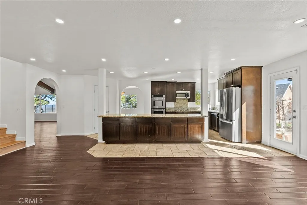 Additional image 24 of 1138 Lakeview Dr, Palmdale, CA 93551