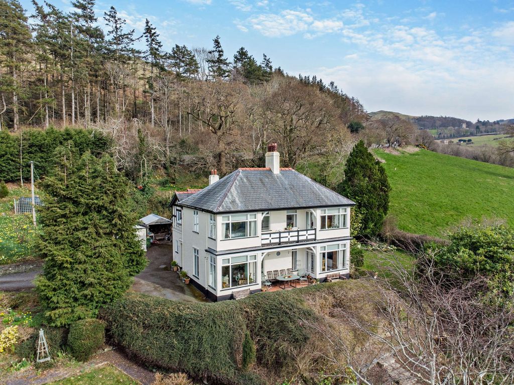 Additional image 2 of 5 bed detached house for saleLlanbedr Dyffryn Clwyd, Ruthin, Denbighshire LL15