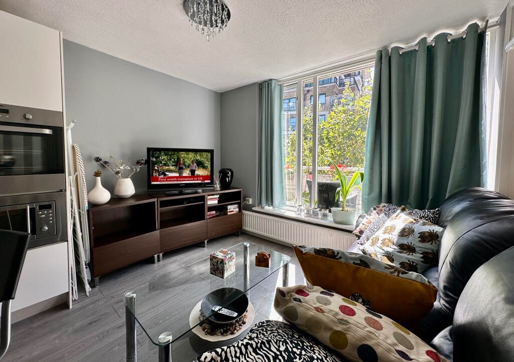 Additional image 4 of Studio Flat, Broadwood Terrace, W8, N1 7GU