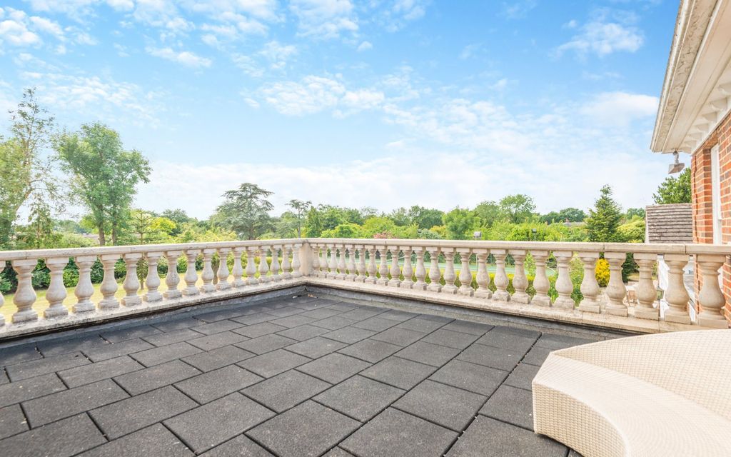 Additional image 21 of 7 bed detached house for saleMoney Row Green, Holyport, Maidenhead, Berkshire SL6