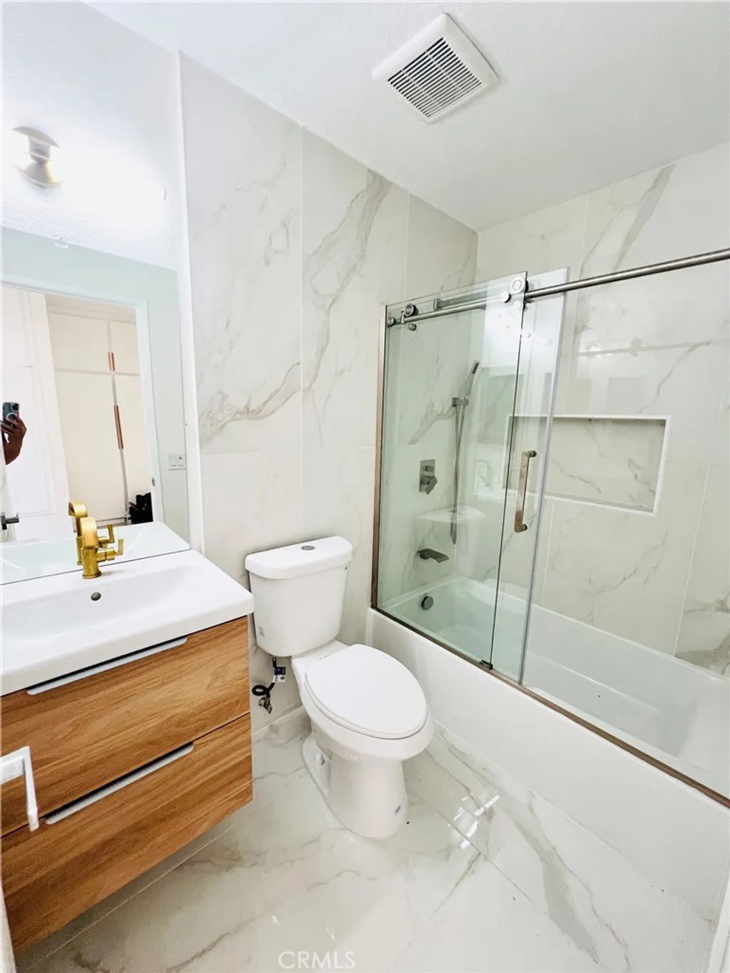 Additional image 11 of 2022 S Bon View Avenue Unit D, Ontario, CA 91761