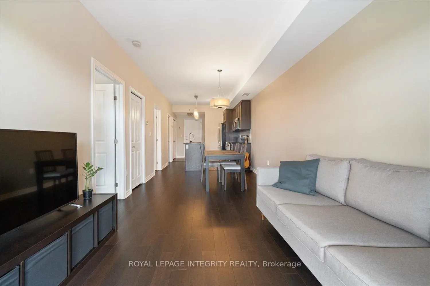 Additional image 14 of 120 Prestige Circle 412