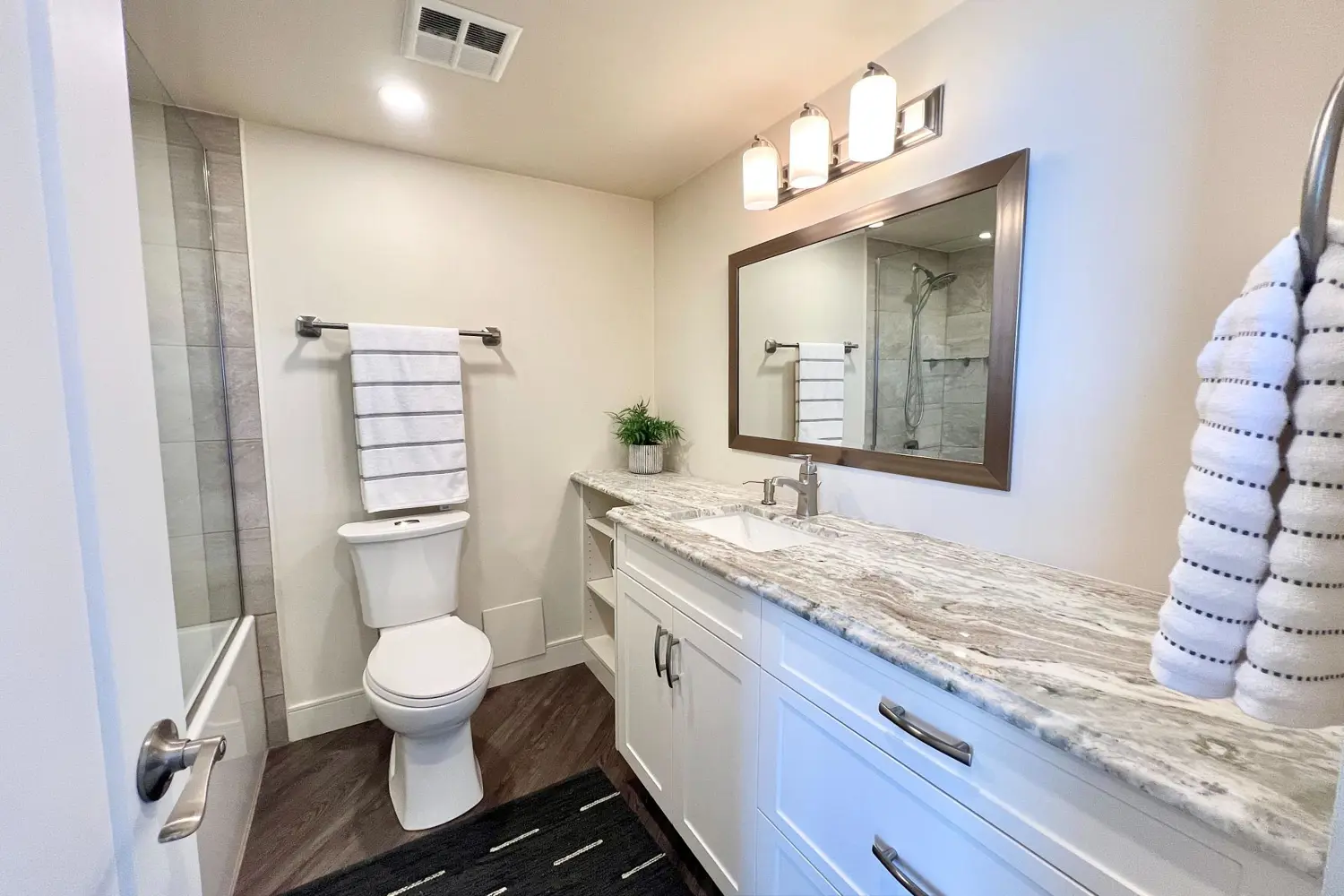 Additional image 12 of 344 Front Street 1002