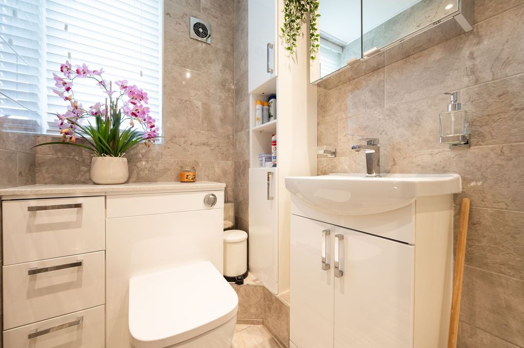 Additional image 15 of 2 bed maisonette for saleGervase Avenue, Sheffield S8