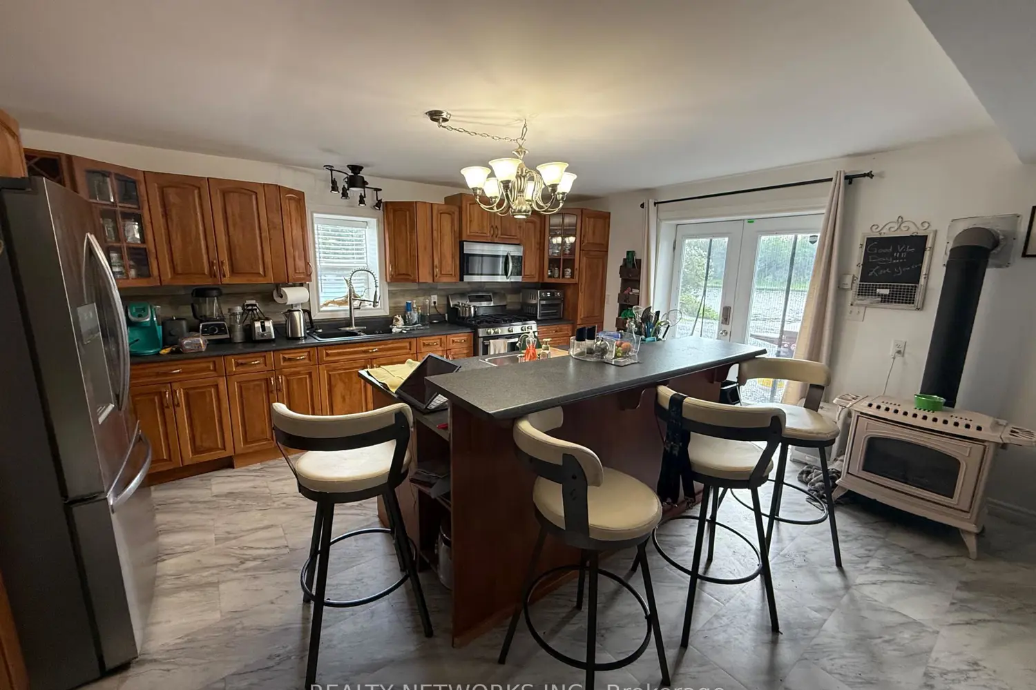 Additional image 9 of 2301 Airport Road