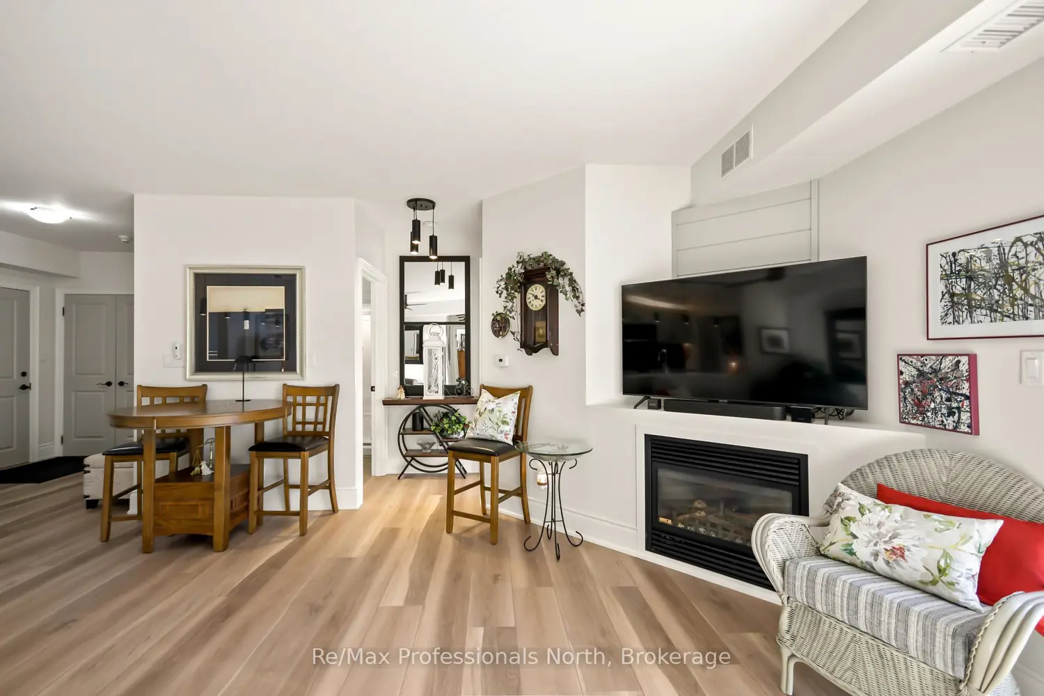 Additional image 5 of 391 James Street 302