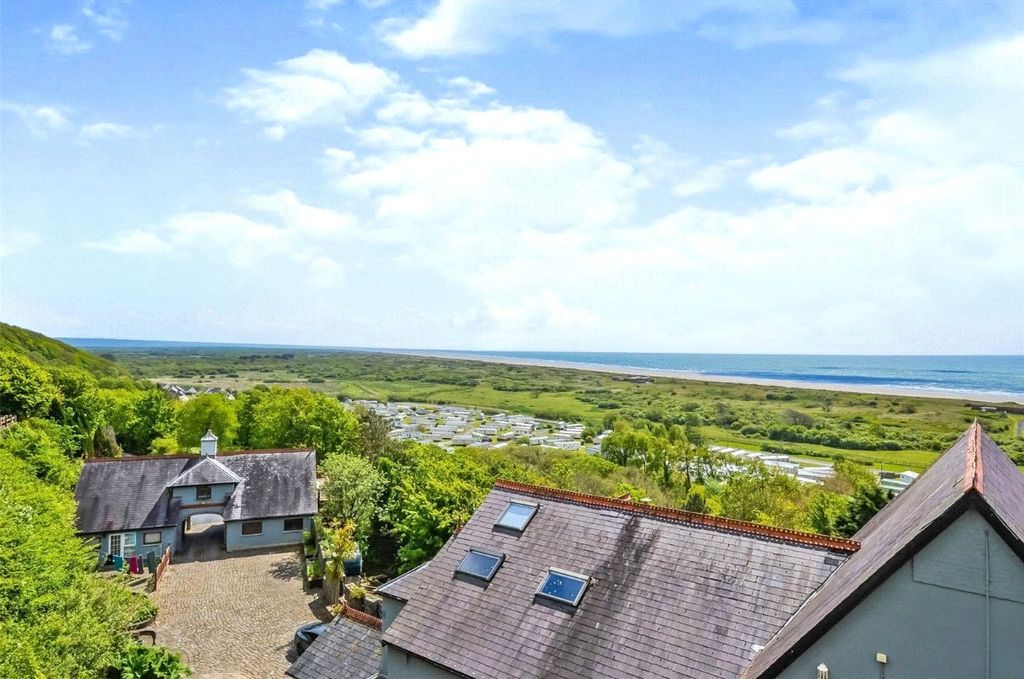 Additional image 8 of 2 bed flat for saleApt 3 (17) Coastal View, Pendine, Carmarthen SA33