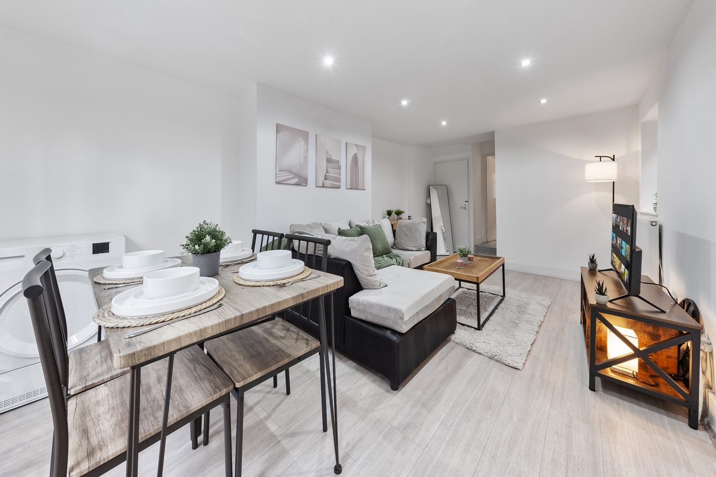 Additional image 19 of 2 Bed Flat, Tremadoc Road, SW4, N1 7GU