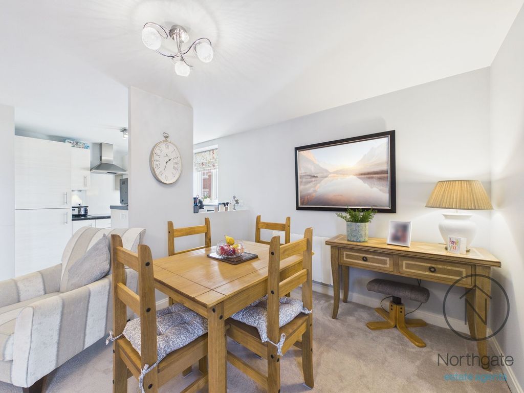 2 bed flat for saleTrinity Road, Darlington DL3 photo 4