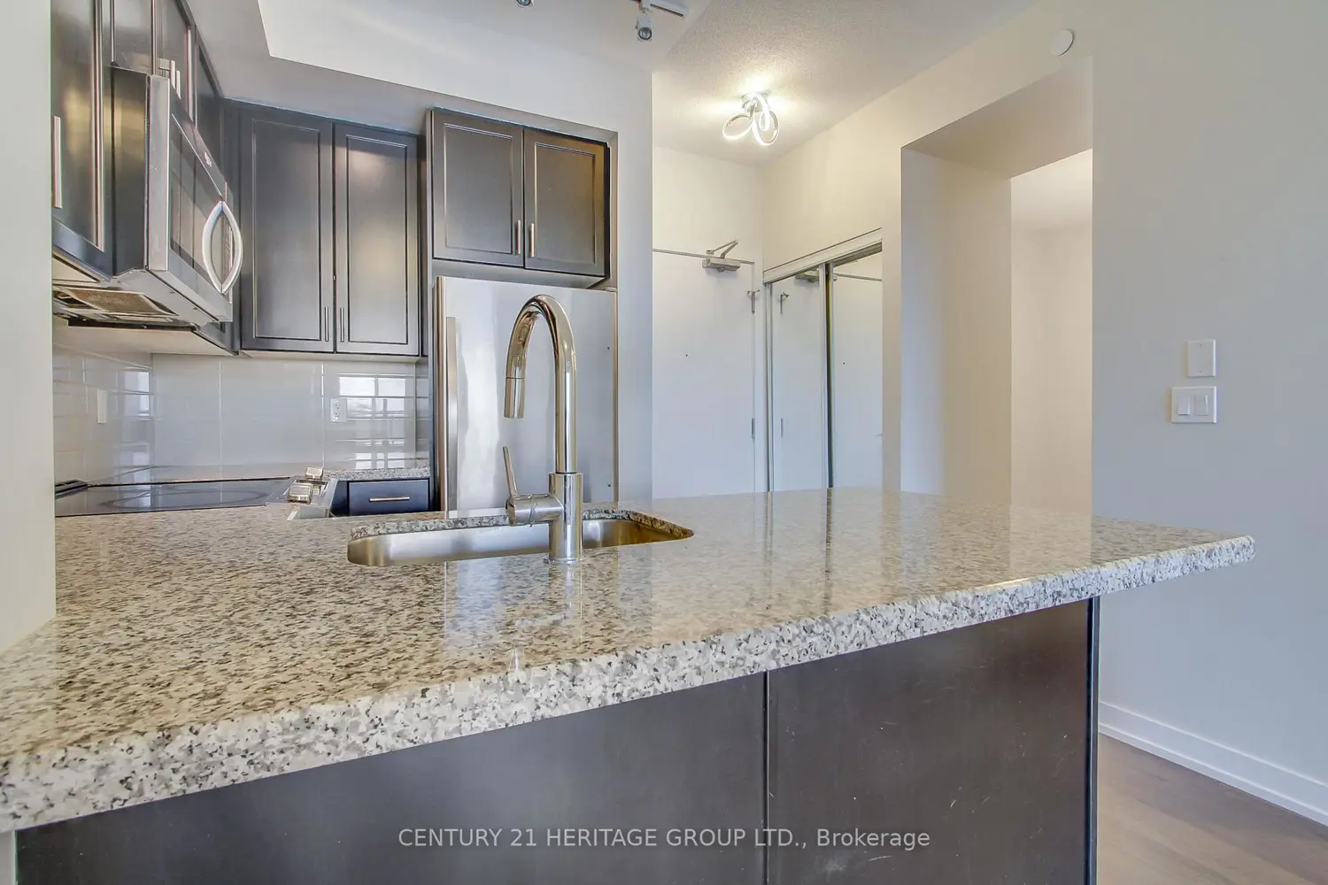 Additional image 5 of 555 William Graham Drive 250