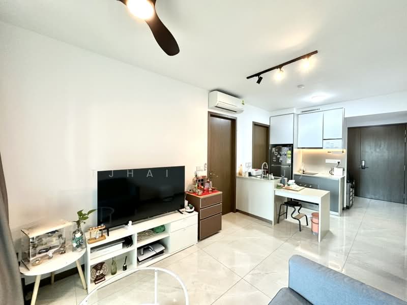 49 Normanton Park photo 3