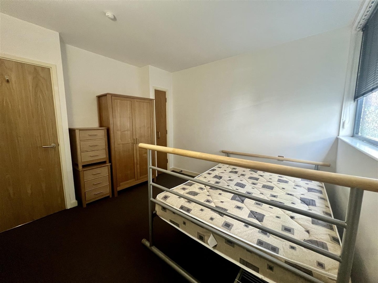 Additional image 9 of 2 Bed Flat, Crown St, LS2, N1 7GU