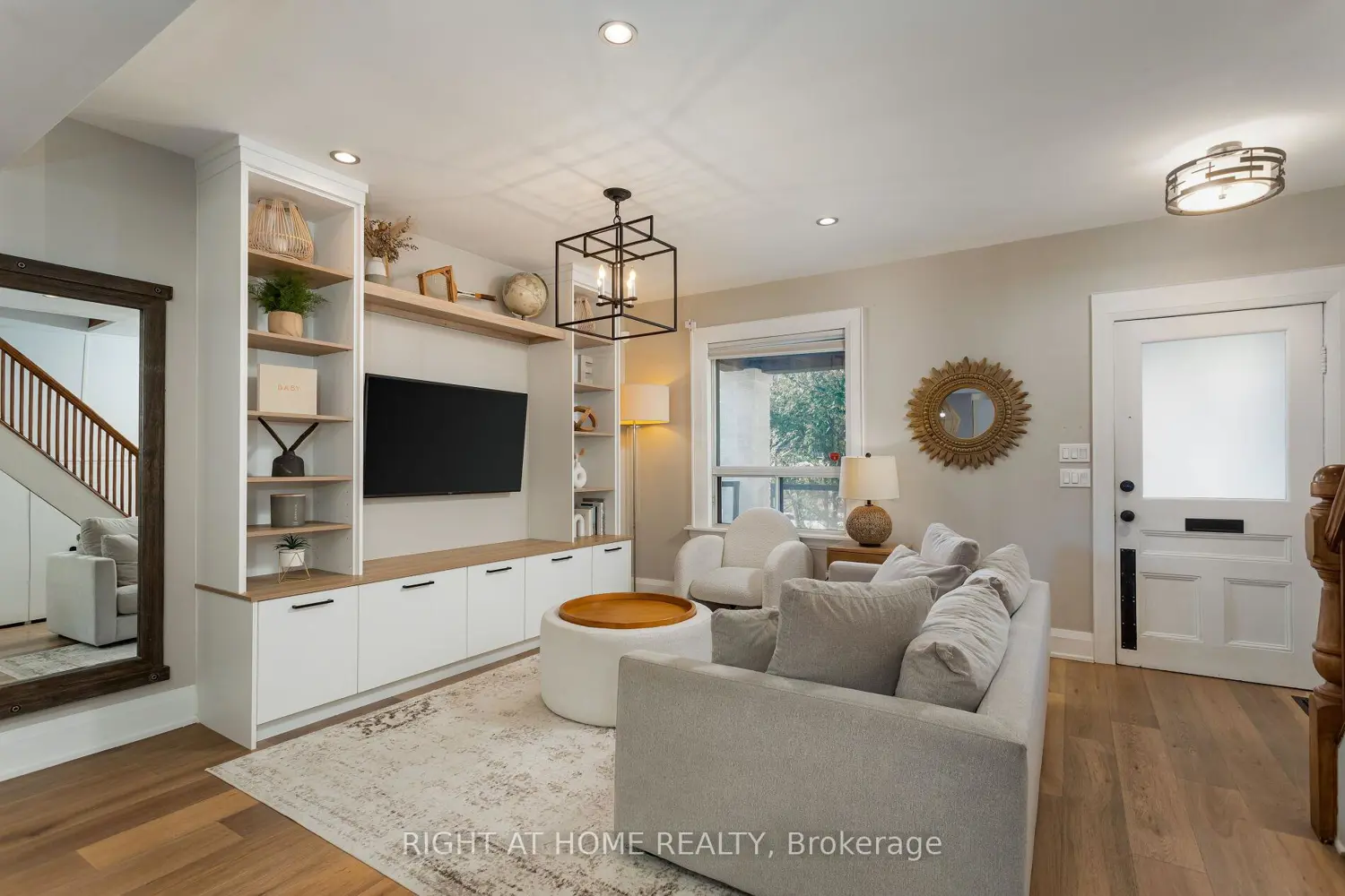 Additional image 4 of 171 Islington Avenue