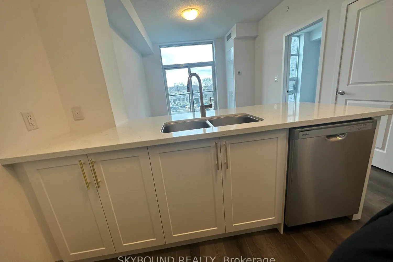 Additional image 12 of 470 Dundas Street 212