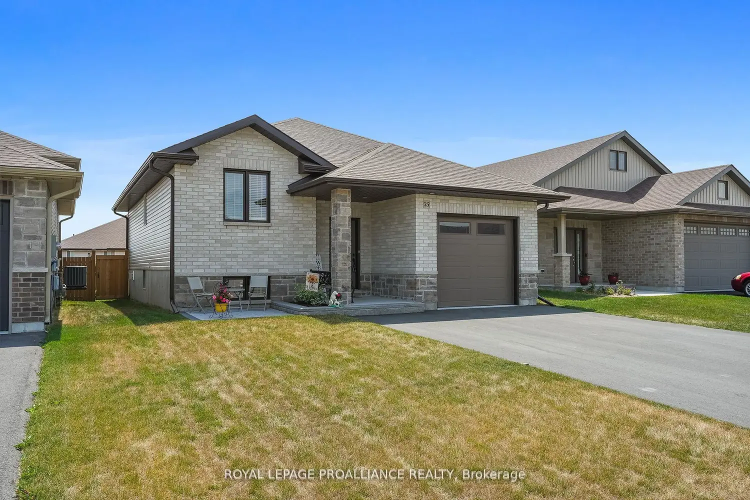 Additional image 2 of 25 Cedar Park Crescent