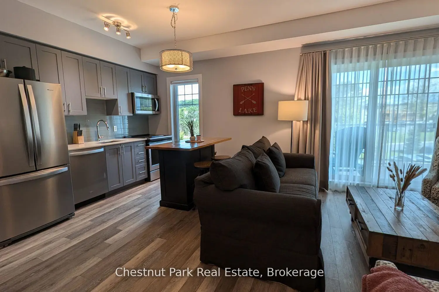 Additional image 11 of 25 Pen Lake Point Road 316