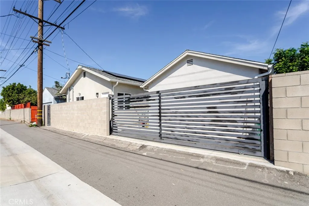 Additional image 3 of 944 Zook Drive Unit A, Glendale, CA 91202