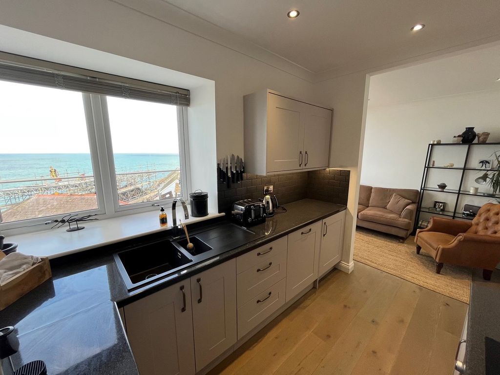 Additional image 16 of 2 bed flat for saleSouth John Street, New Quay SA45